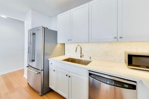 Tiny photo for 400 N La Salle Drive #1002, Chicago, IL 60654 (MLS # 12672078)