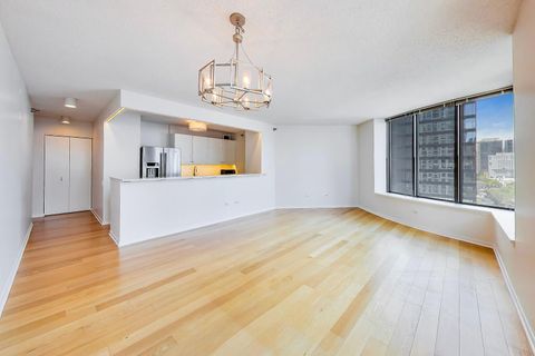 Tiny photo for 400 N La Salle Drive #1002, Chicago, IL 60654 (MLS # 12672078)