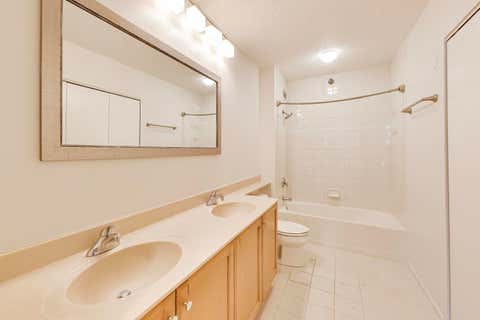 Tiny photo for 400 N La Salle Drive #1002, Chicago, IL 60654 (MLS # 12672078)