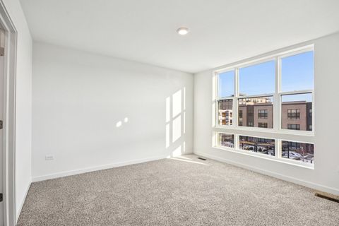 Tiny photo for 378 Summit Circle, Lombard, IL 60148 (MLS # 12587133)