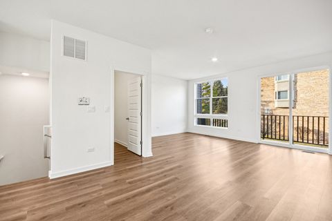 Tiny photo for 378 Summit Circle, Lombard, IL 60148 (MLS # 12587133)