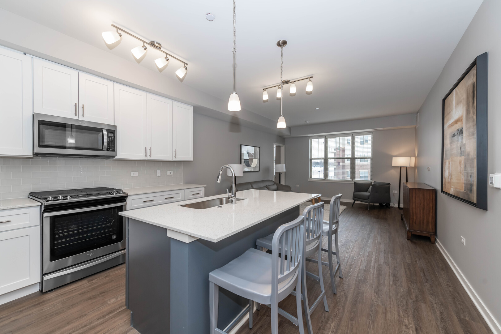 21599 W Field Court 5-203