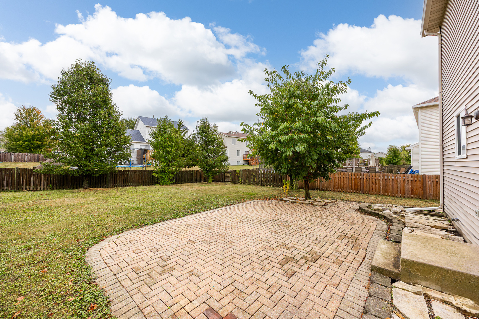 353 Foster Way