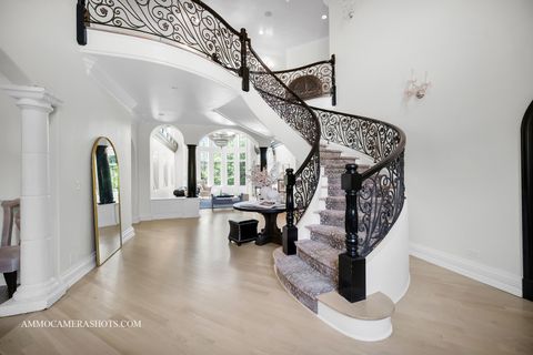 Tiny photo for 8 Brooke Lane, South Barrington, IL 60010 (MLS # 12613198)