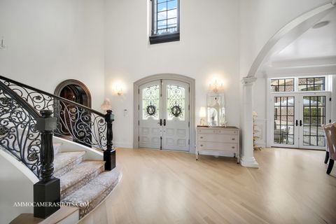 Tiny photo for 8 Brooke Lane, South Barrington, IL 60010 (MLS # 12613198)