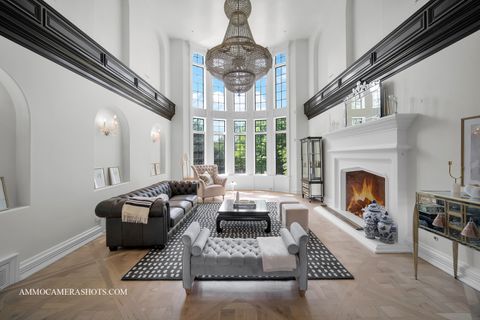 Tiny photo for 8 Brooke Lane, South Barrington, IL 60010 (MLS # 12613198)