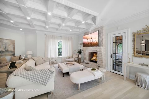 Tiny photo for 8 Brooke Lane, South Barrington, IL 60010 (MLS # 12613198)