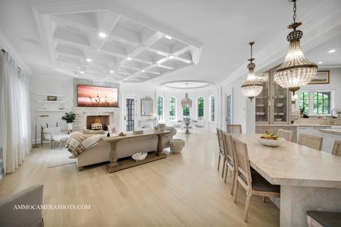 Tiny photo for 8 Brooke Lane, South Barrington, IL 60010 (MLS # 12613198)