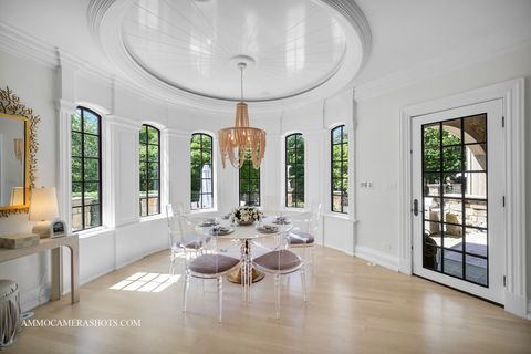 Tiny photo for 8 Brooke Lane, South Barrington, IL 60010 (MLS # 12613198)