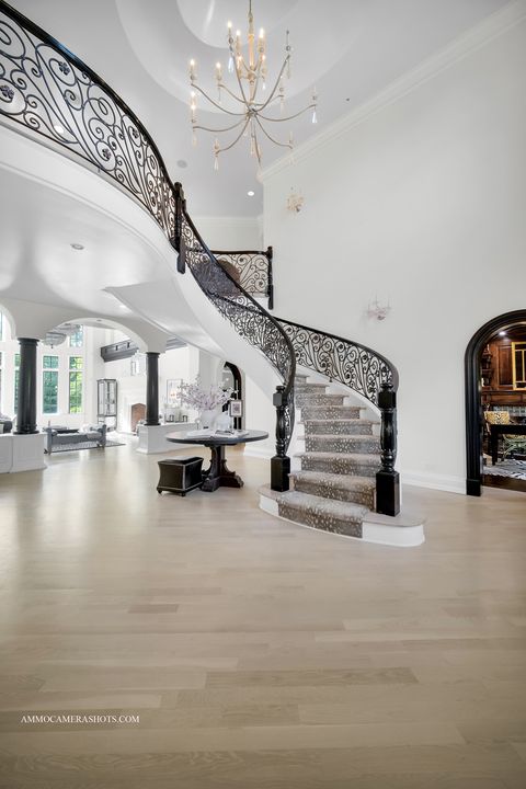 Tiny photo for 8 Brooke Lane, South Barrington, IL 60010 (MLS # 12613198)