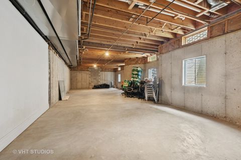 Tiny photo for 4858 W Chase Avenue, Lincolnwood, IL 60712 (MLS # 12468776)