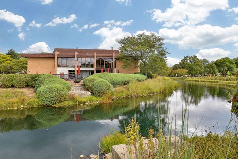 Tiny photo for 478 Raintree Court #2B, Glen Ellyn, IL 60137 (MLS # 12508430)