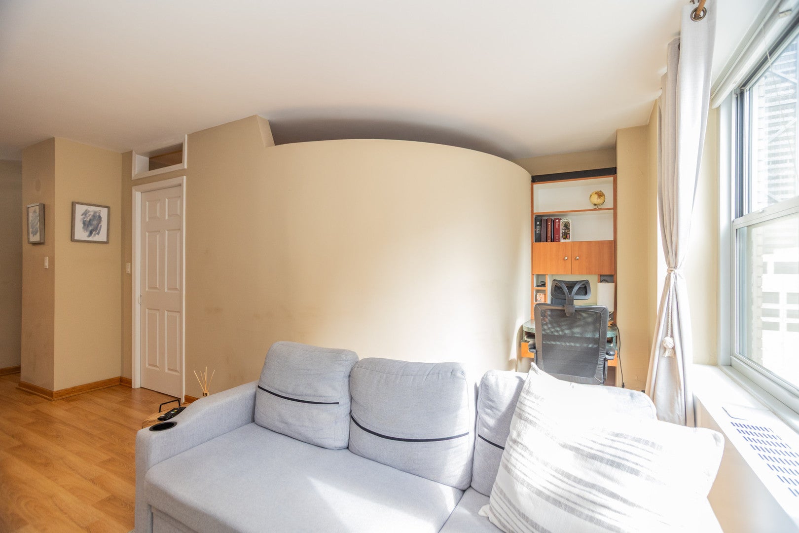 777 N Michigan Avenue 2106