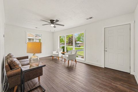 Tiny photo for 17332 Lorenz Avenue, Lansing, IL 60438 (MLS # 12644171)
