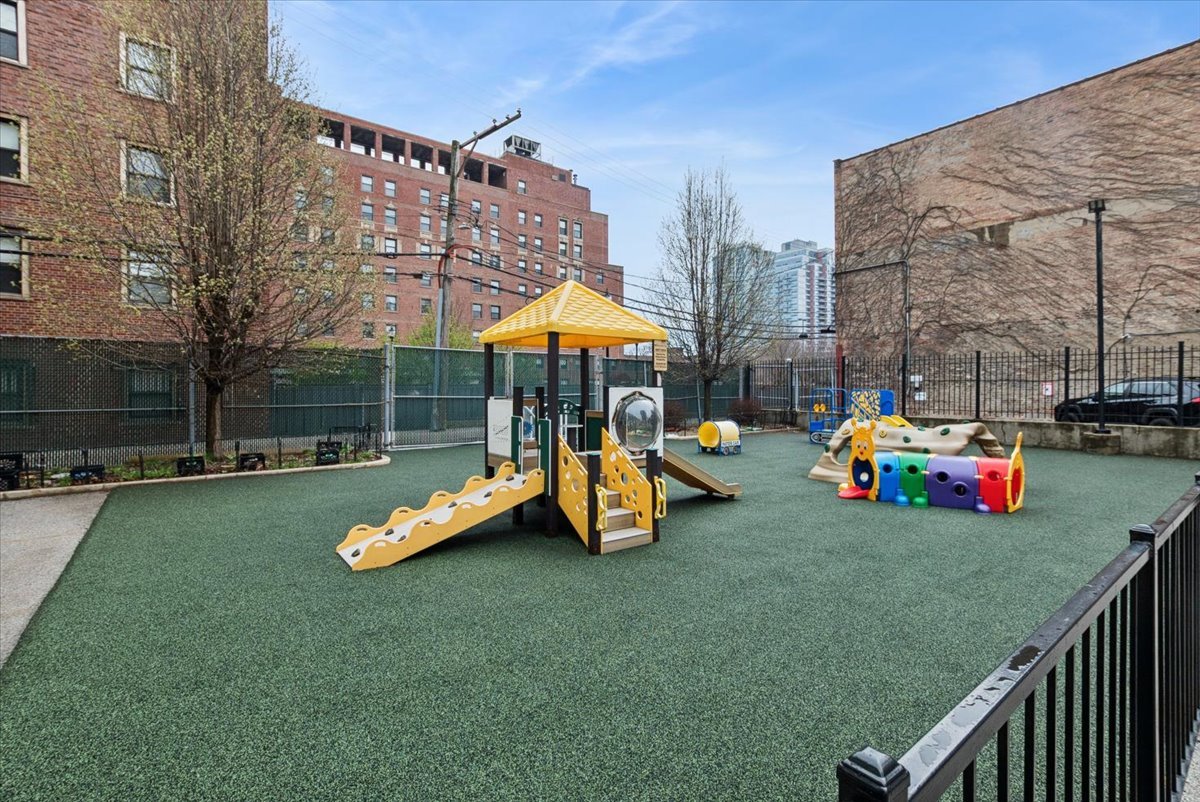 1455 S Michigan Avenue