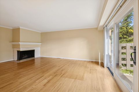 Tiny photo for 1845 Mission Hills Lane, Northbrook, IL 60062 (MLS # 12502292)
