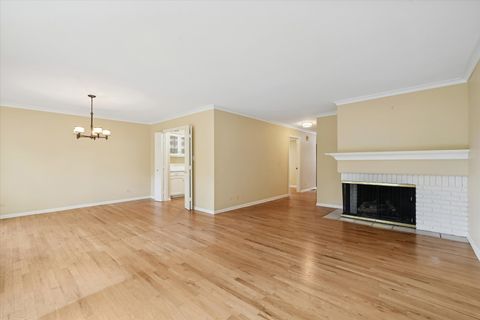 Tiny photo for 1845 Mission Hills Lane, Northbrook, IL 60062 (MLS # 12502292)