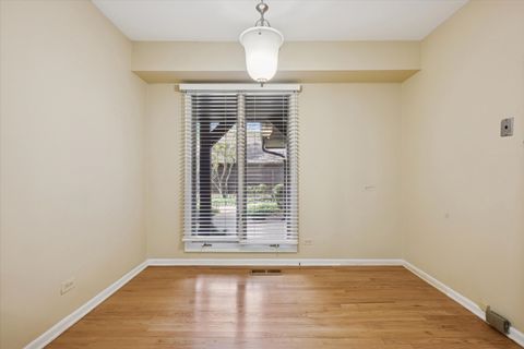 Tiny photo for 1845 Mission Hills Lane, Northbrook, IL 60062 (MLS # 12502292)