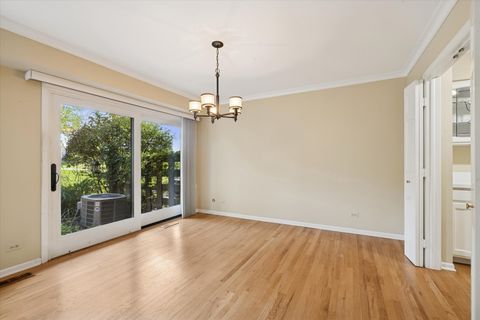 Tiny photo for 1845 Mission Hills Lane, Northbrook, IL 60062 (MLS # 12502292)