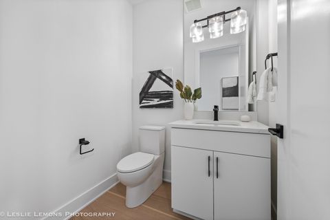 Tiny photo for 20 Pinnacle Court, Naperville, IL 60565 (MLS # 12486354)