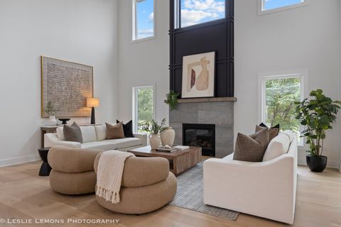 Tiny photo for 20 Pinnacle Court, Naperville, IL 60565 (MLS # 12486354)