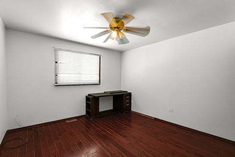 Tiny photo for 8424 Currant Avenue, Tinley Park, IL 60487 (MLS # 12527319)