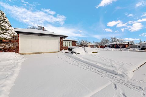 Tiny photo for 8424 Currant Avenue, Tinley Park, IL 60487 (MLS # 12527319)
