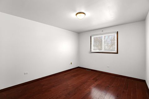 Tiny photo for 8424 Currant Avenue, Tinley Park, IL 60487 (MLS # 12527319)