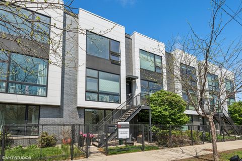 442 W Oak Street Chicago IL 60610