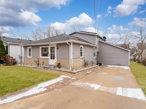 A home in Round Lake