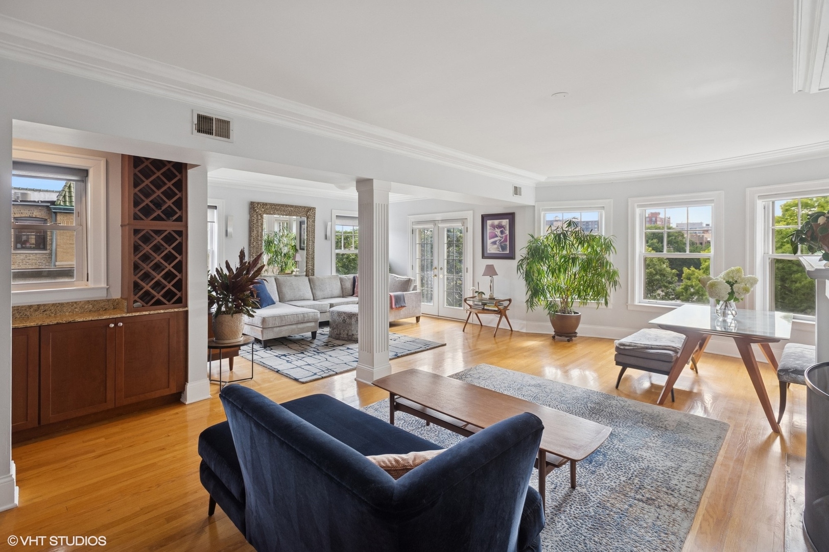 937 Forest Avenue 3