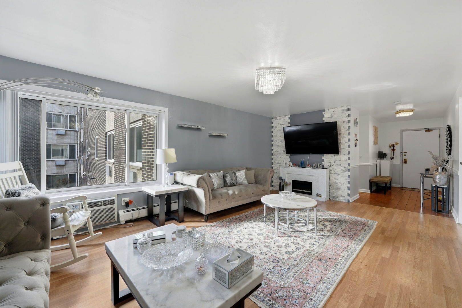 10015 Beverly Drive 205