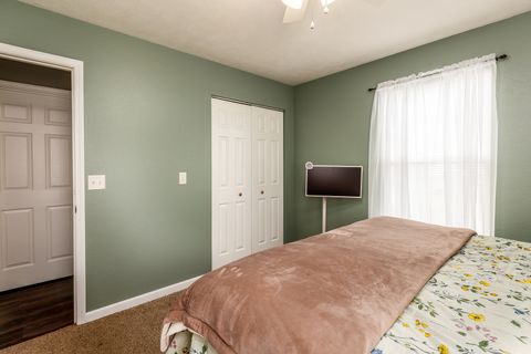 Tiny photo for 1914 Clarke Street, Murphysboro, IL 62966 (MLS # 12594734)