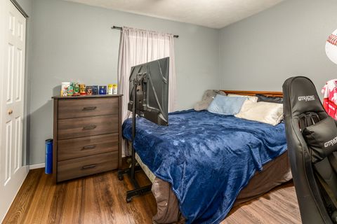 Tiny photo for 1914 Clarke Street, Murphysboro, IL 62966 (MLS # 12594734)