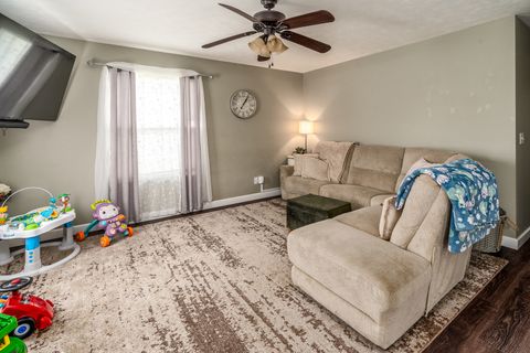 Tiny photo for 1914 Clarke Street, Murphysboro, IL 62966 (MLS # 12594734)