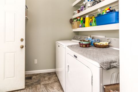 Tiny photo for 1914 Clarke Street, Murphysboro, IL 62966 (MLS # 12594734)