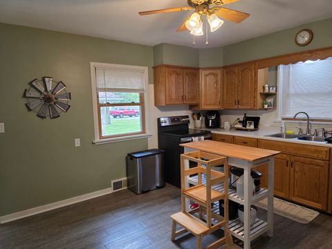 Tiny photo for 209 W 2nd Street, Prophetstown, IL 61277 (MLS # 12636447)
