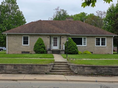 Photo of 209 W 2nd Street, Prophetstown, IL 61277 (MLS # 12636447)