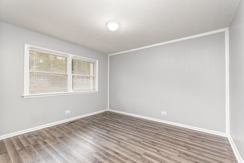 Tiny photo for Hazel Crest, IL 60429 (MLS # 12510965)