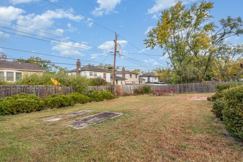 Tiny photo for Hazel Crest, IL 60429 (MLS # 12510965)