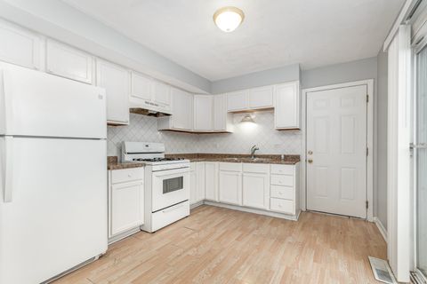 Tiny photo for Hazel Crest, IL 60429 (MLS # 12510965)