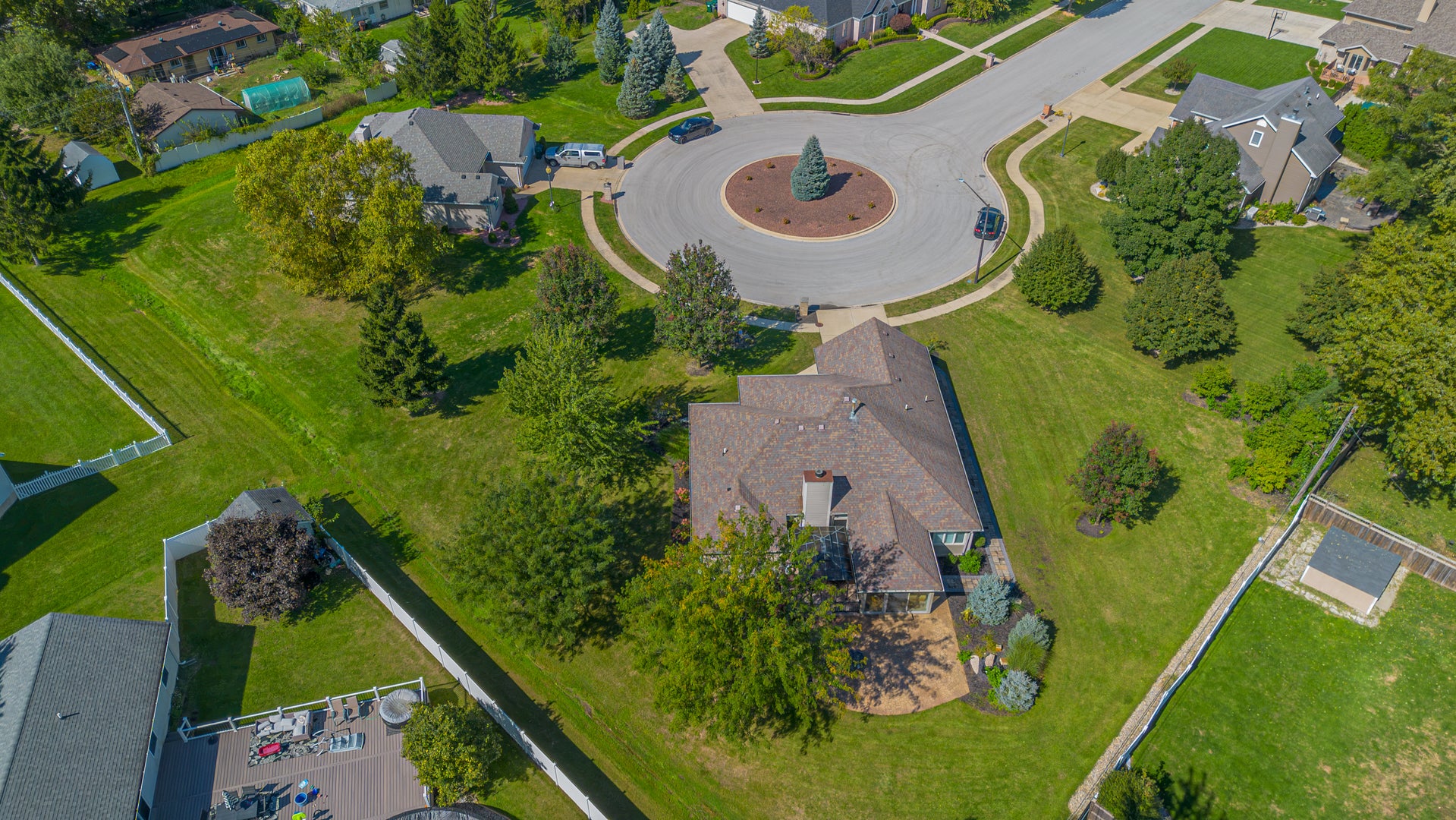 3425 Mouton Court