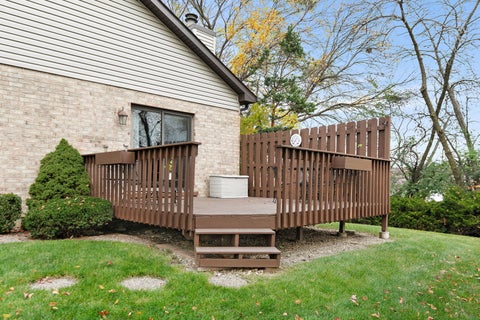 Tiny photo for 2121 N Juniper Lane, Arlington Heights, IL 60004 (MLS # 12776338)