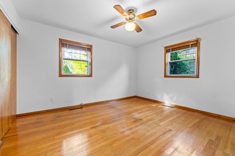 Tiny photo for 1724 Illinois Street, Des Plaines, IL 60018 (MLS # 12374453)