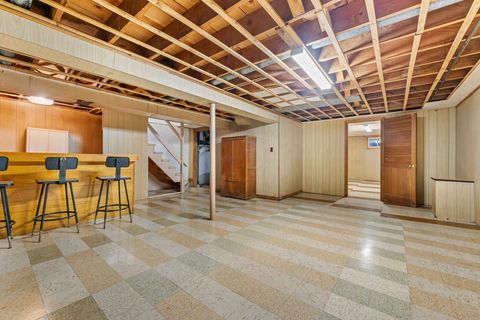 Tiny photo for 1724 Illinois Street, Des Plaines, IL 60018 (MLS # 12374453)