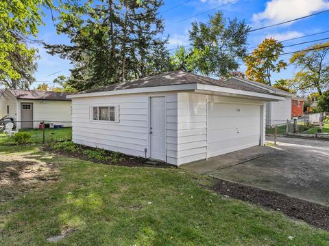 Tiny photo for 1724 Illinois Street, Des Plaines, IL 60018 (MLS # 12374453)