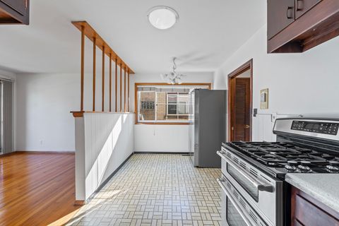 Tiny photo for 1724 Illinois Street, Des Plaines, IL 60018 (MLS # 12374453)