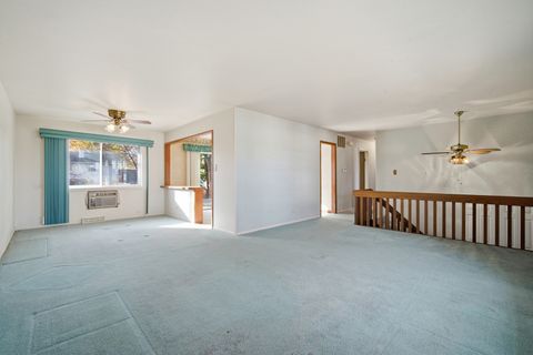 Tiny photo for 927 E Cooper Drive, Palatine, IL 60067 (MLS # 12515681)