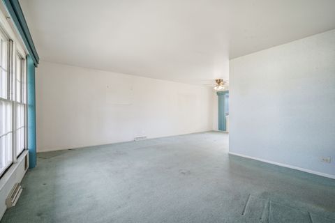 Tiny photo for 927 E Cooper Drive, Palatine, IL 60067 (MLS # 12515681)