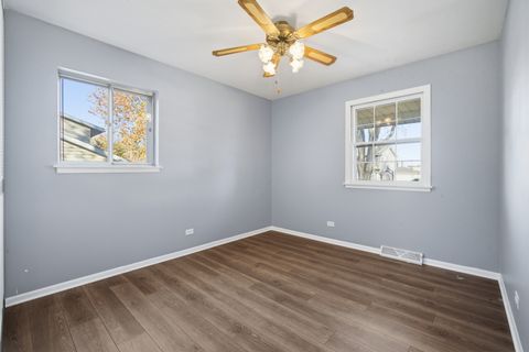 Tiny photo for 927 E Cooper Drive, Palatine, IL 60067 (MLS # 12515681)